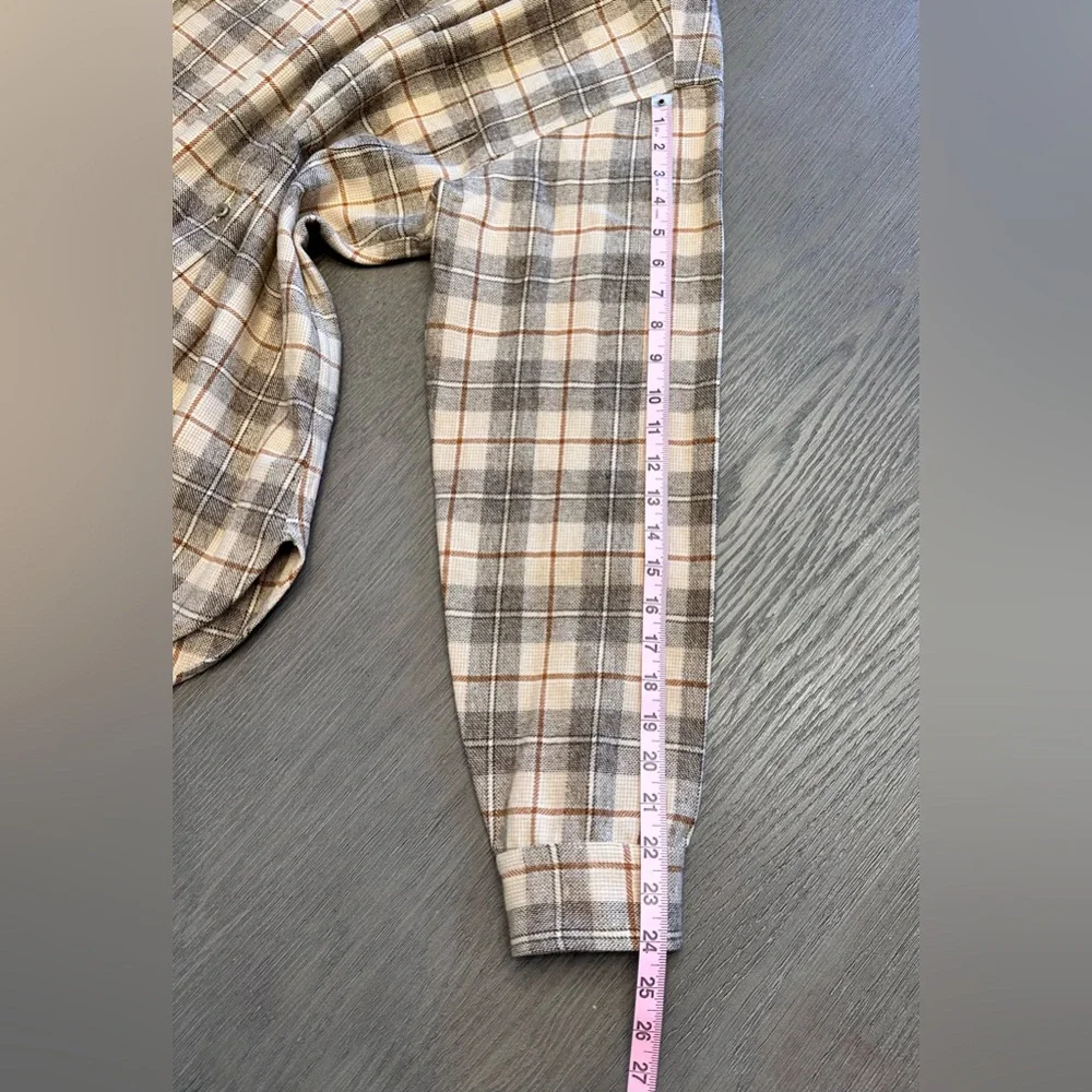 Vintage Pendleton Wool Plaid Button-Up Shirt - Size L - Picture 4 of 7